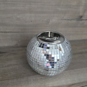 NEW DISCO BALL TEALIGHT HOLDER OR FLOWER VASE IF TURNED OVER.Silver Mosaic Decor